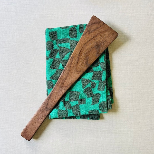 Hand-Carved Spatula | Thin Walnut Cooking Utensil