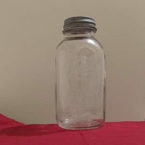 1960-1975 Half Gallon Ball Perfect Mason With Zinc And Porcelain Lid