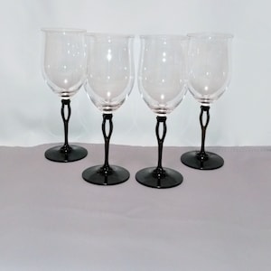 2004, Mikasa 4 Rare Tuscan Black, 16 Oz Water Goblets With Clear Bowl, Split Black Glass Leaf Stems And Bases