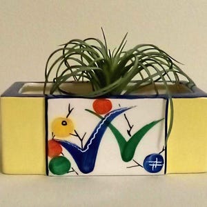 Vintage (Pre-1993) Czechoslovakia Hand Painted Ceramic Planter. 6" X 3 1/8" And 2 1/4" Tall. Czechoslovakia Did Not Exist After 1993