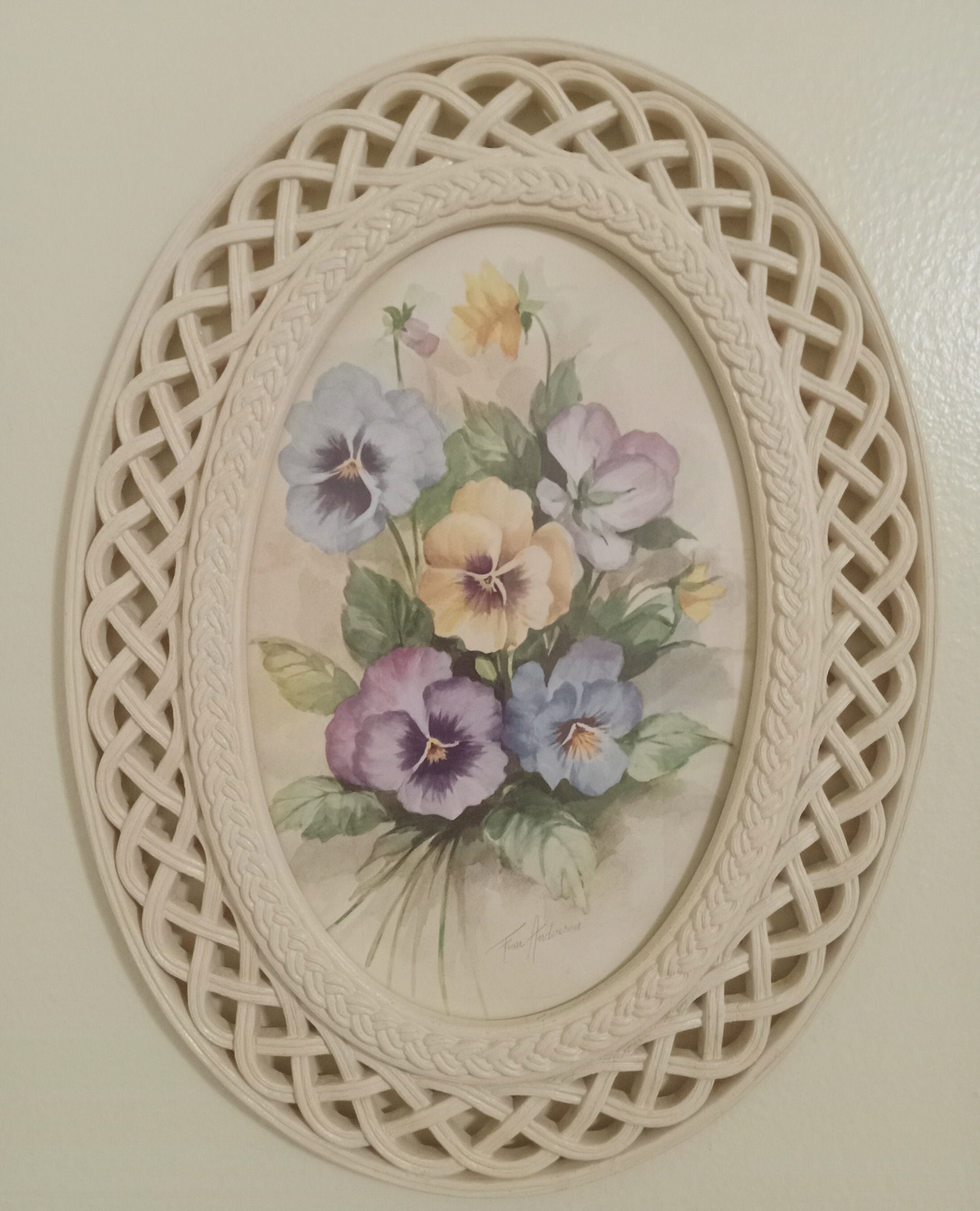 Homco (1957-2008) Oval Pictures Frame With Glass. Artwork of ...
