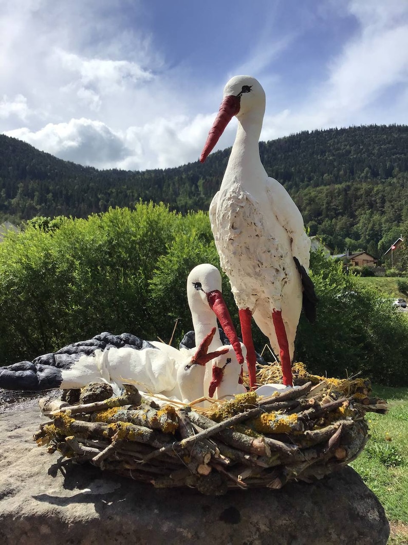 Handmade Nest With Storks and Baby Storks zdjęcie 2