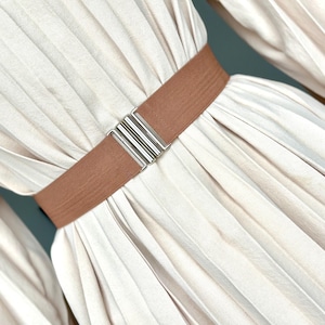 Cinnamon Brown Elastic Waist Belt: Women&#39;s Wide Stretch Belt