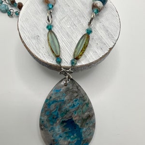 Teal Agate Natural Stone 24” Necklace with Teardrop Pendent