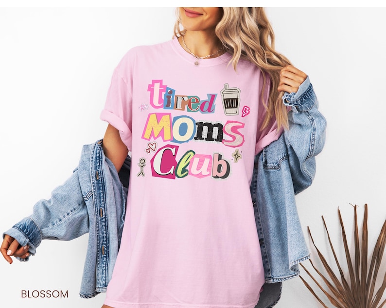Comfort Colors® Tired Moms Club Shirt, Coffee Lover Gift For Mama, Mothers Day Gift afbeelding 12