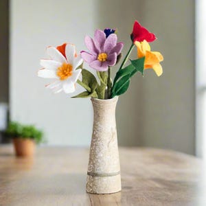 Thick Stem 6 Pack Felt Flowers