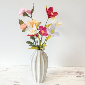Set of 6 Delicate Crepe Paper Flowers - Charming Cottagecore Decor and Thoughtful Gift