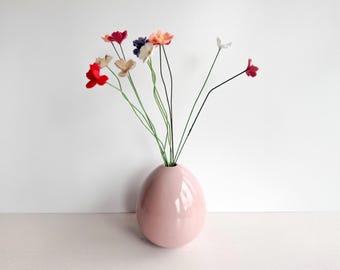Opvulbloemen - minimalistische stelen - decoratieve bloemenaccenten