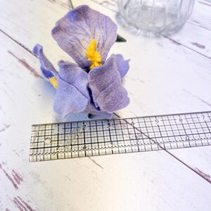 Filz Iris Blumenstängel, Cottagecore Home Decor Field of Lilacs