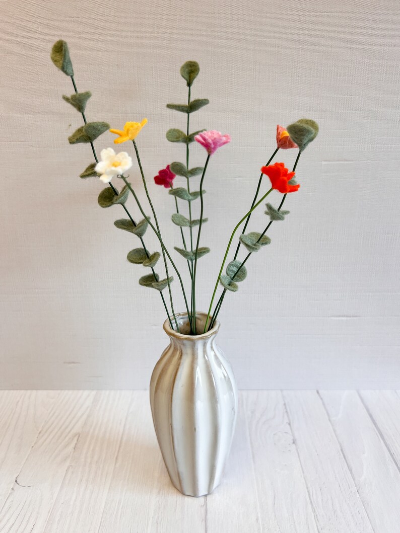 6 pack Skinny Felt Flowers Perfect for All Occasion Gifting image 7