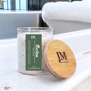 Eucalyptus Himalayan Bath Salts, Aromatherapy bath, essential oil bath, natural bath soak, Muscle Relief & Relaxation