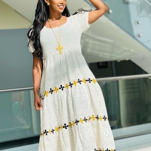 Beautiful traditional habesha dress /Ethiopian and Eritrean dress