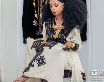 Klassisches traditionelles habesha Axum fetil / äthiopisches und eritreisches traditionelles habesha-kleid