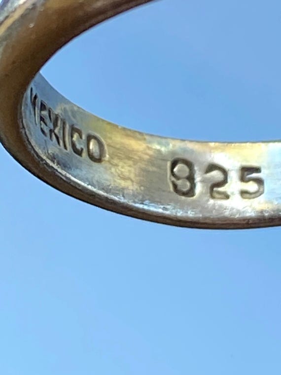 Sterling Silver Ring with Large Decorative Convex… - image 6