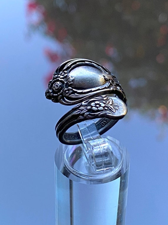 Oneida Heirloom Sterling Silver Spoon Ring- Size 6