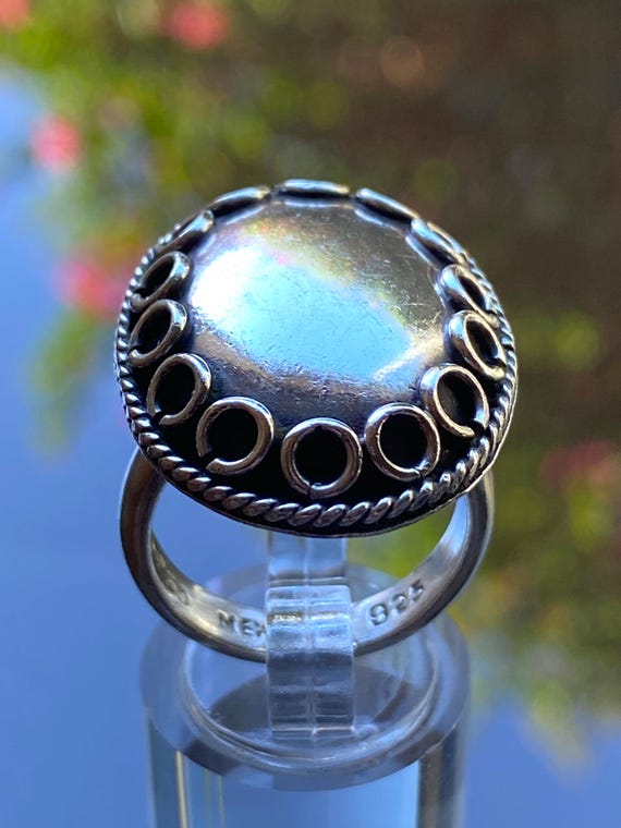 Sterling Silver Ring with Large Decorative Convex… - image 2