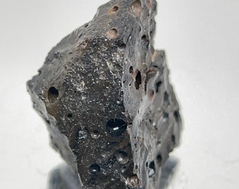 Impactite 2,66 g provenant d'un impact de météorite martienne