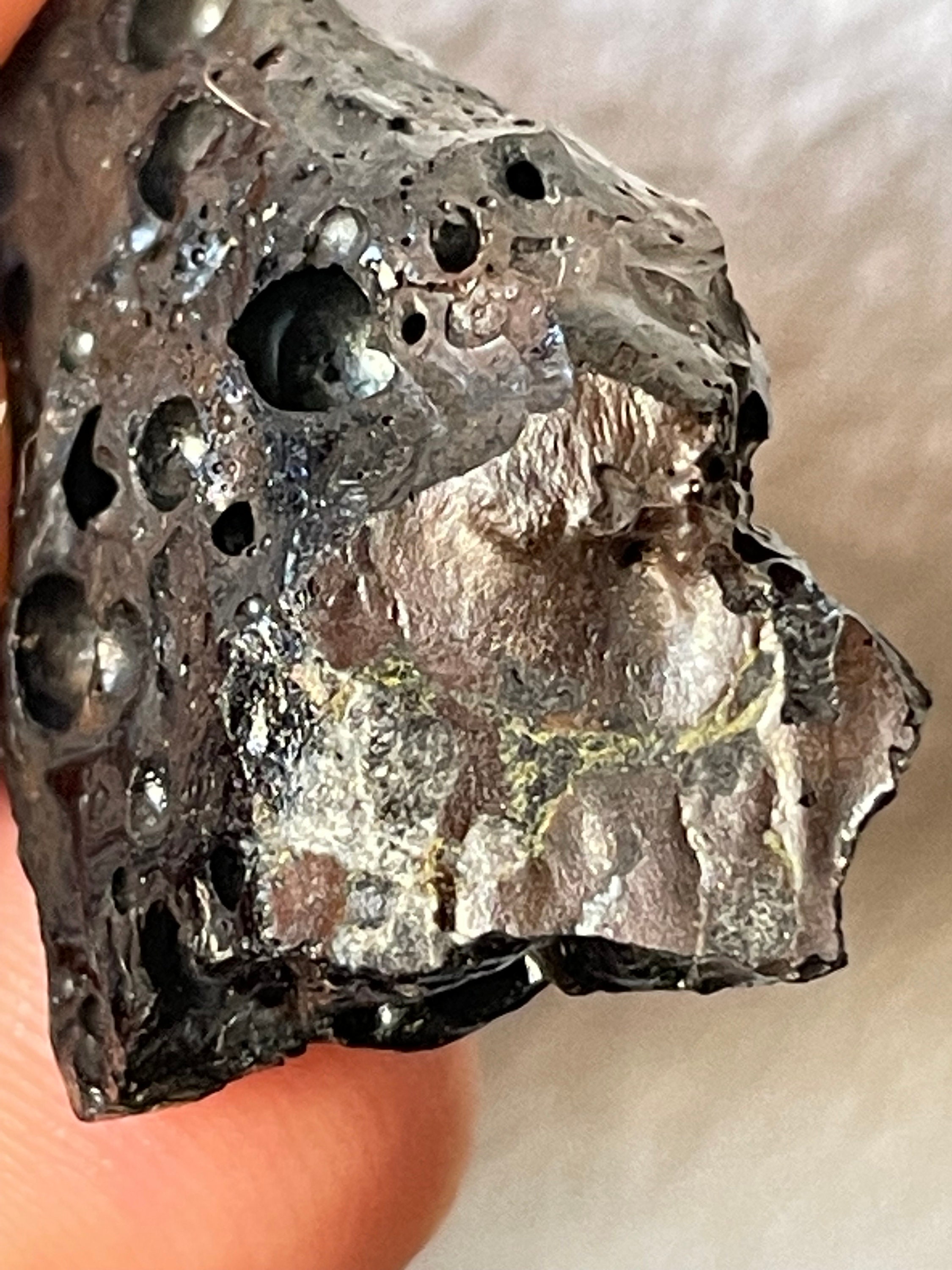 Scientists: Meteorite Beads Oldest Example of Metalwork