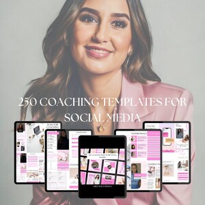 Puede incluir: Una mujer con una chaqueta rosa está sosteniendo un conjunto de cinco planificadores digitales. Los planificadores se titulan "Plan for Coaching", "250 Coaching Post Templates & Stories", "Testimonials", "Online Business Checklist", y "Live Podcast". Los planificadores están diseñados para entrenadores y presentan esquemas de color rosa y blanco.