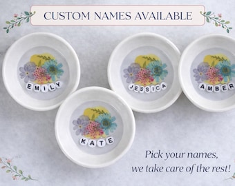 Personalized Pressed Flower Jewelry Dish, Bridesmaid Wedding Keepsake, Custom Name Trinket Bowl