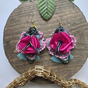 Victorian Vintage Earrings, Floral Earrings, Cute Textil Vintage Earring.