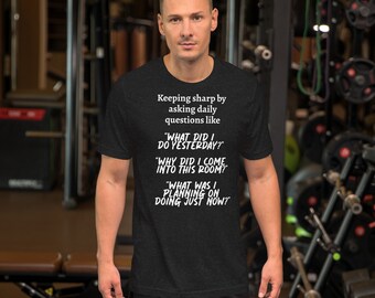 Mantenerse alerta haciendo preguntas como... Camiseta