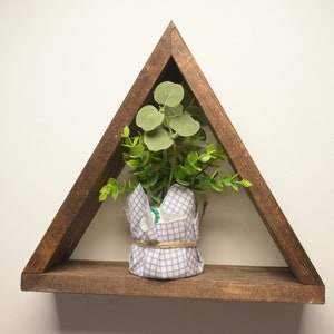 hanging shelf , plant shelf , plant hanger