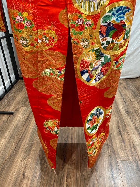 Japanese Kimono Uchikake - image 3