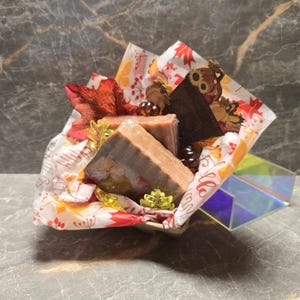 Fall Harvest Soap Gift Basket | Handmade Fall Soaps | Pumpkin & Spice Soap Set | Thanksgiving Hostess Gift | Cozy Fall Skincare Treat