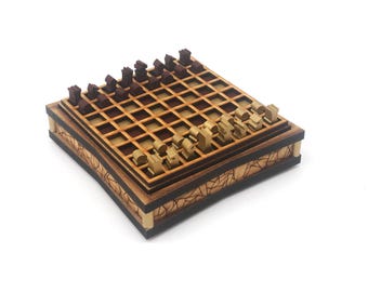 Mini Chess Set: Gold and Red, Fracture Pattern, Laser Cut and Painted MDF, 1/4 inch pieces