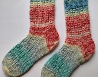 Colorful Hand Knitted Wool Blend Socks with Textured Pattern