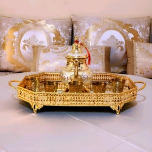 Moroccan brass teapot set, Five vintage glasses and brass tray from Moroccan craftsmanship
