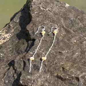 Silver dangle earrings, Lightweight earrings, eclectic earrings, pearl earrings, cool earrings, august birthstone earrings, peridot earrings