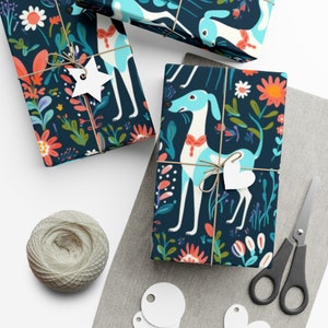 Papeles de regalo de dibujos animados con patrón floral de galgo