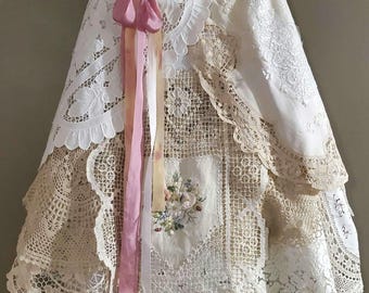 Falda nupcial estilo shabby chic boho / Falda vintage y antigua de encaje / Falda de encaje / Vestimenta nupcial alternativa.