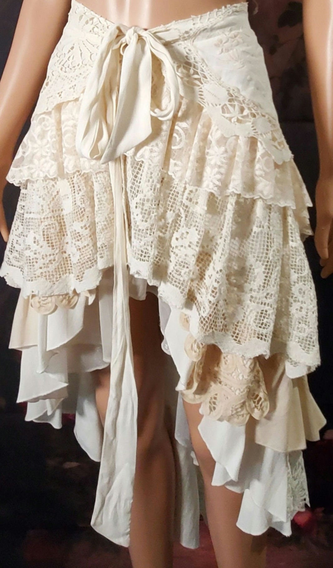 Lacy Vintage Skirt-Waist 30 to 38