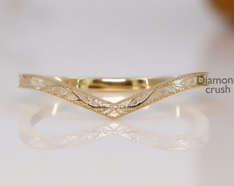 Vintage Antique Chevron Wedding Band For Women, Solid Gold Bridal Anniversary Ring, Filigree Promise Gifts, Handmade Curved Stackable Band