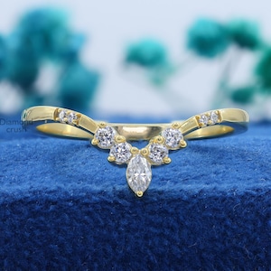 Lab Grown Diamond Art Deco gebogen trouwring massief 10K geelgouden gebogen ring voor vrouwen Chevron stapelen band sierlijke bijpassende band cadeau