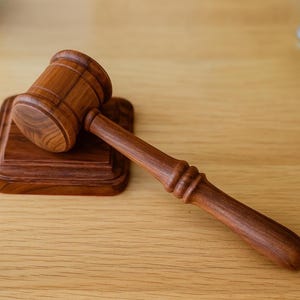 Personalized Wooden Gavel & Sound Block Set | Custom Lawyer Gift | Judge Gift | Courtroom Decor | Justice Symbol Keepsake