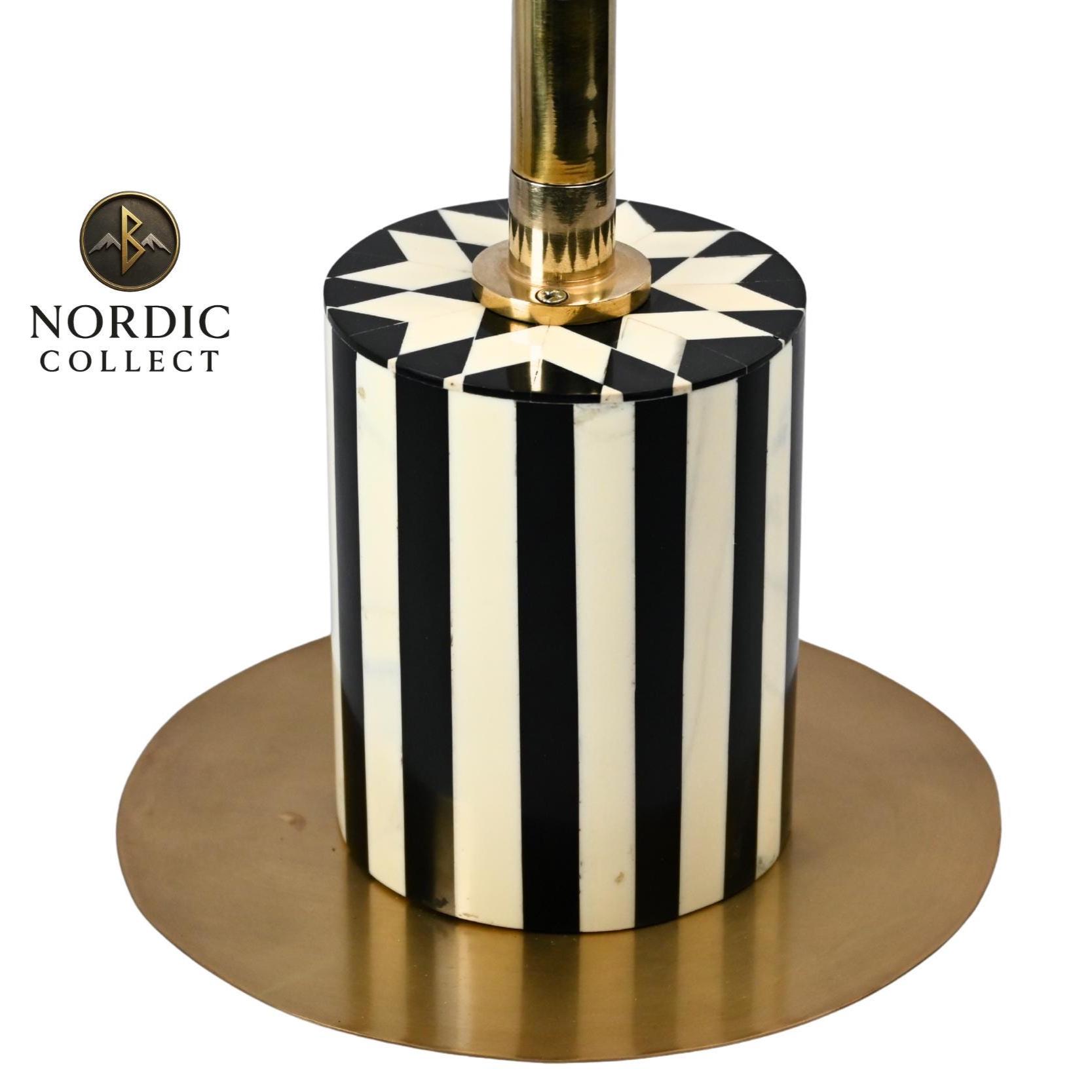 Handmade Black & White Inlay Round Side Table – Modern Geometric Accent ...