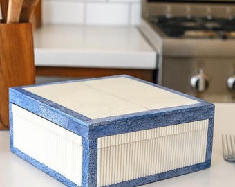 Handcrafted Bone Inlay Jewelry Box – Blue & White Boho Keepsake