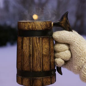 Personalized Wooden Beer Mug – Custom Engraved Rustic Tankard, Viking Drinkware, Groomsmen Gift, Bar Decor, Medieval Party Ale Cup
