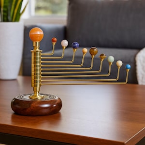 Planetario con sistema solar de piedras preciosas decorativas, modelo de orrery artesanal, escultura de planetas de cristal, decoración astronómica, regalo