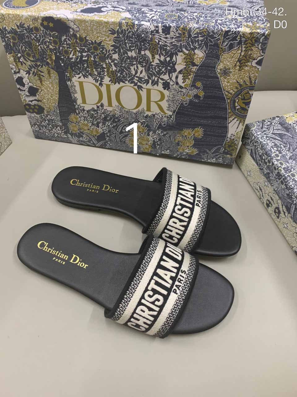 Luxury Designer Sneakers  Womens Shoes  DIOR
