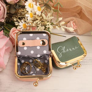 Mini portagioie in vera pelle personalizzato, piccolo portagioie, portamonete con chiusura a scatto, mini portagioie da viaggio portatile