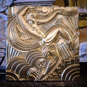 Art Deco bas-relief after Maurice Picaud | Folies Bergère dancer wall decoration | Golden artwork wall decoration | Decorative wall object