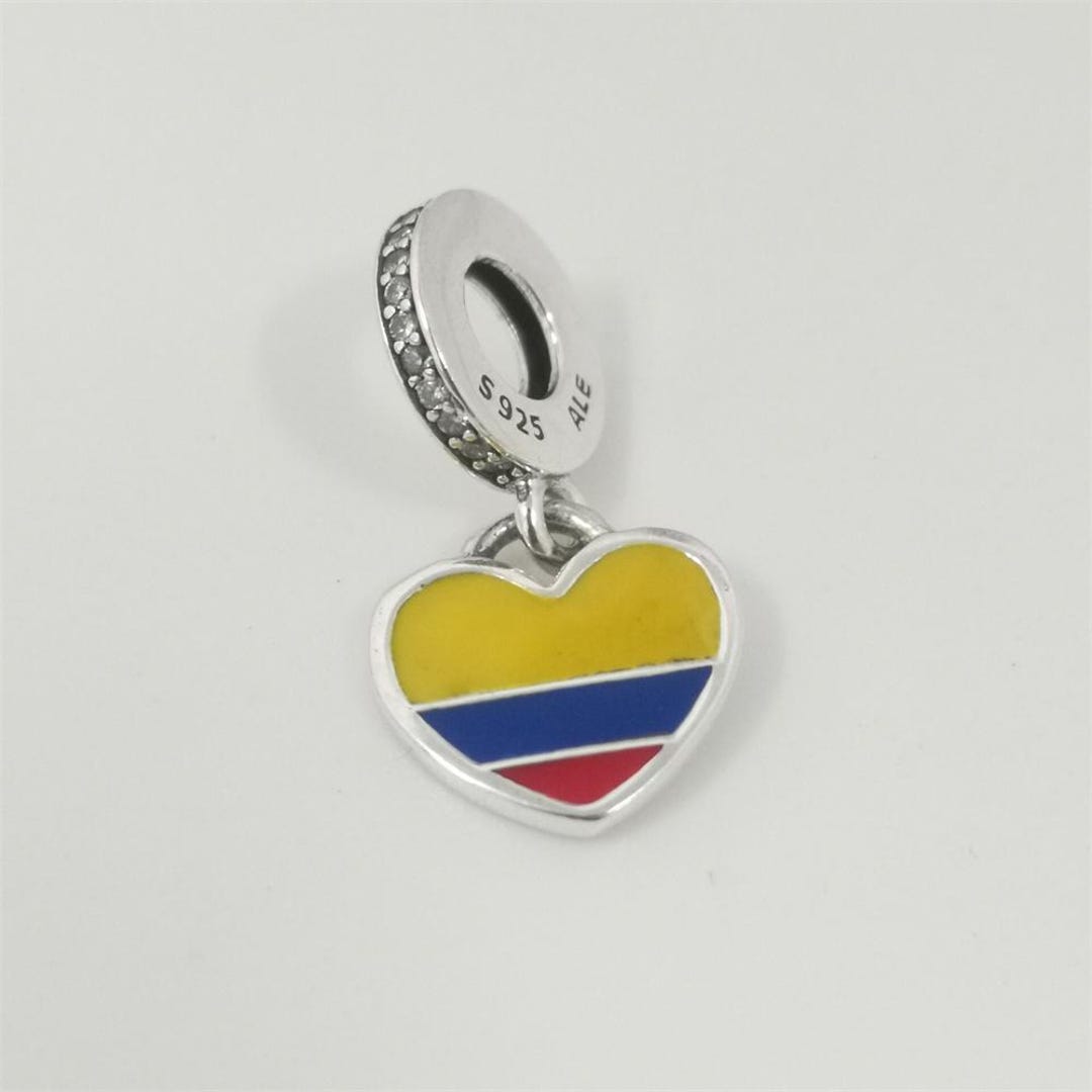 Stainless Steel Colombia Map Heart Pendant Necklace - Gold Plated Colombian Flag Jewelry For Women - View #10