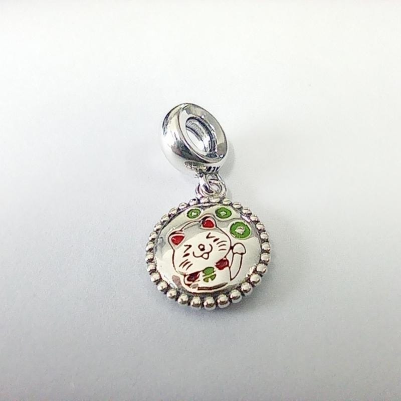 送料関税込【AMY O】Pave Hamsa Charm チャーム (2色) 国内発送 Pandora Maneki Neko Charm Ale S925 Gift Bag - Etsy