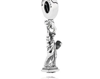 Pandora New York Statue Of Liberty Charm