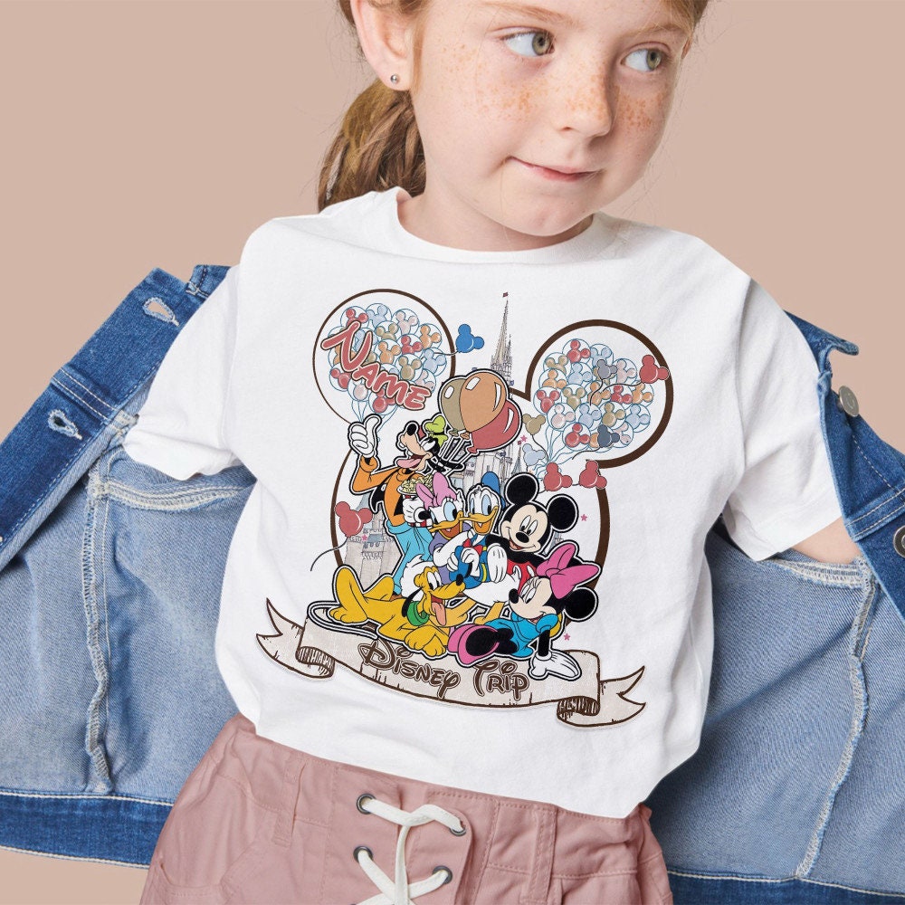 Discover Benutzerdefinierte Disney Trip 2024 Familie T-Shirt